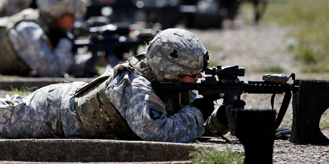 US Army Female Soldiers