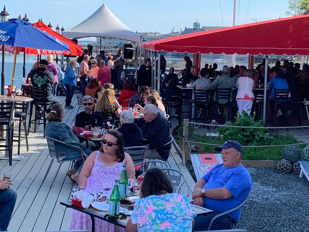 Brady's Restaurant in Maine is full with diners