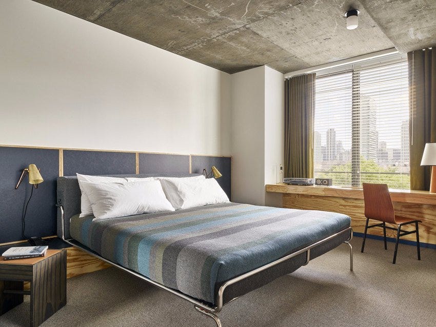 ace hotel chicago guest room