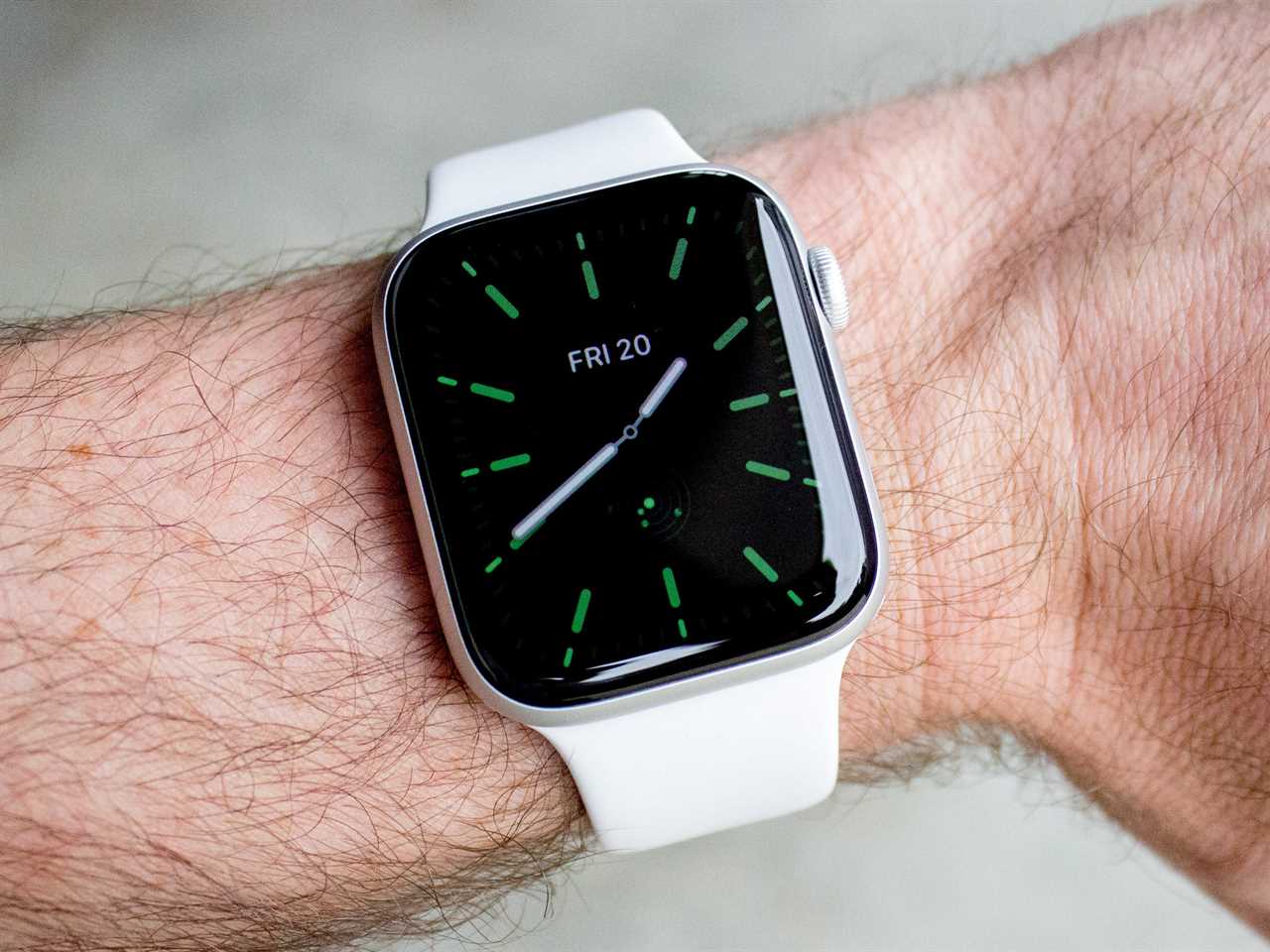The author wearing the refurbished Apple Watch Series 6 on his wrist