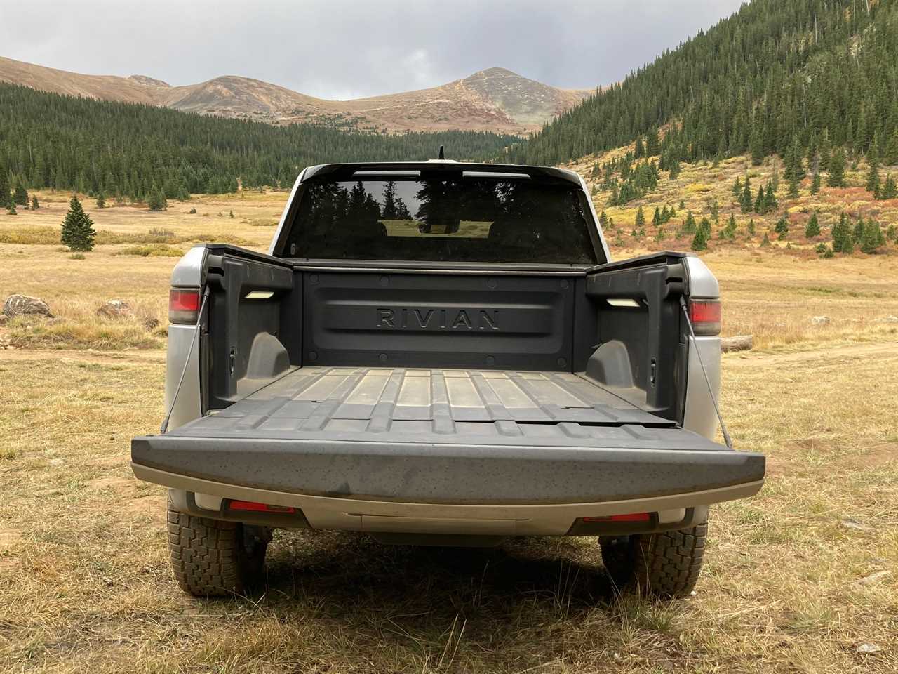 The 2022 Rivian R1T.