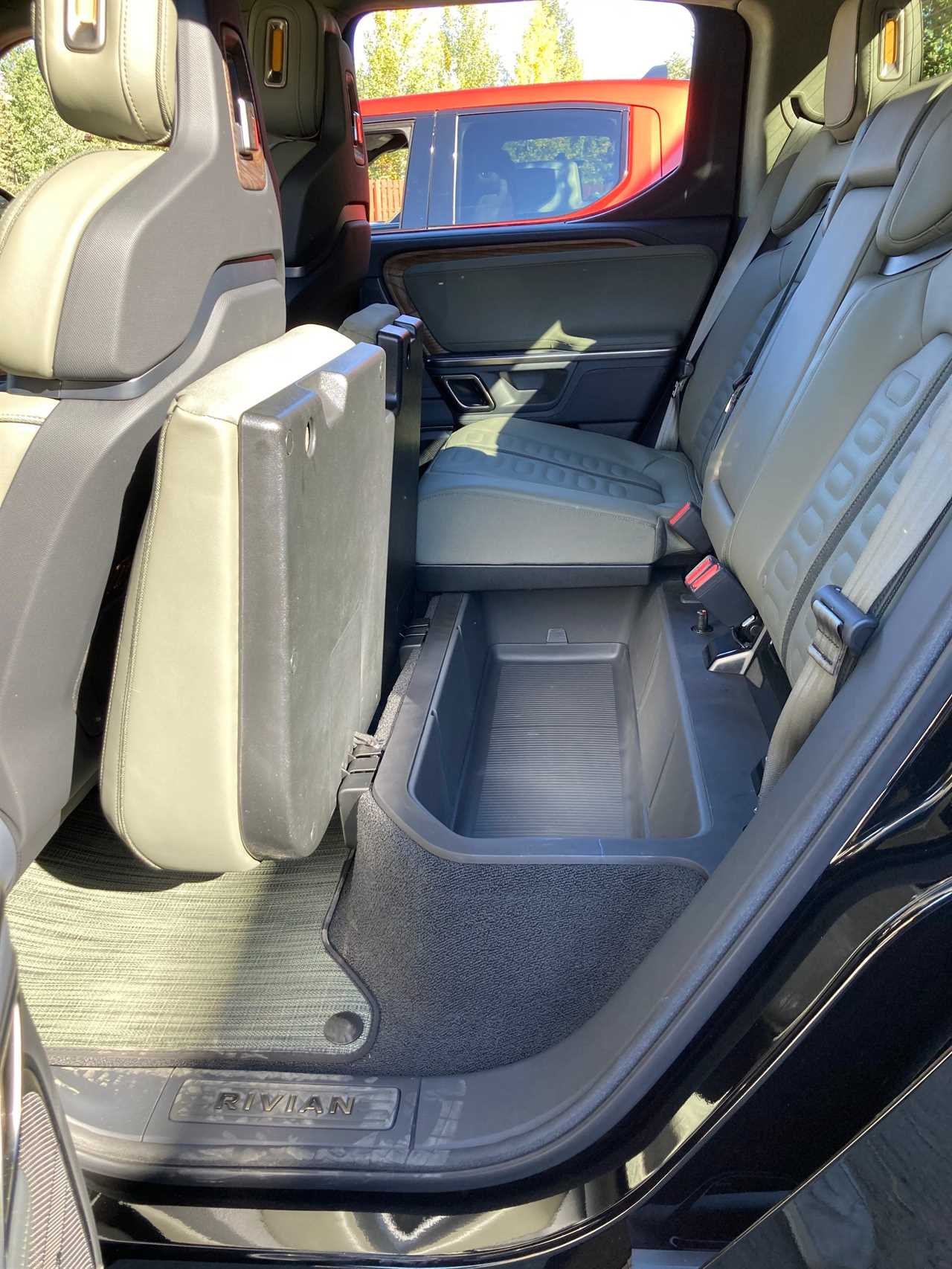 The 2022 Rivian R1T.