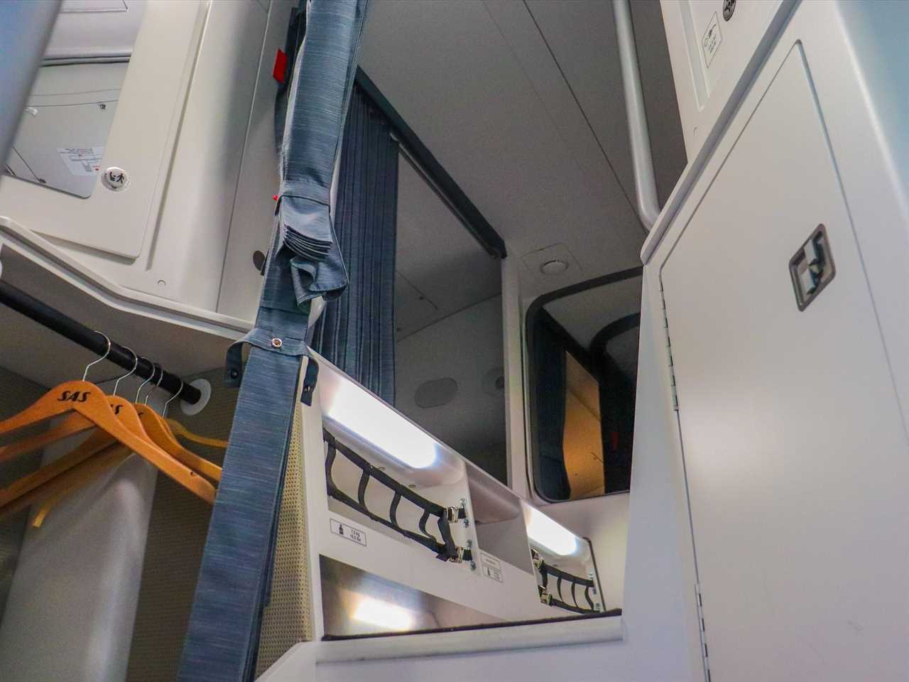 Crew rest onboard SAS Scandinavian Airlines' Airbus A350-900 XWB - SAS Scandinavian Airlines Airbus A350-900 XWB Tour