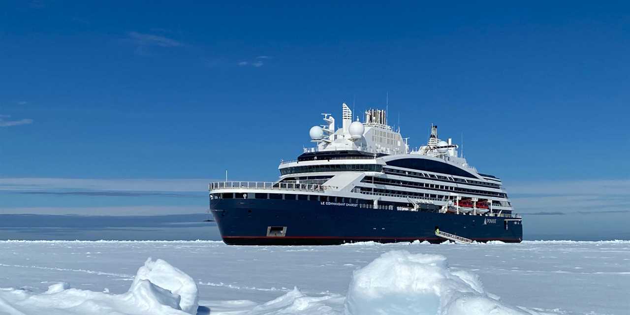Le Commandant Charcot sailing through icy water