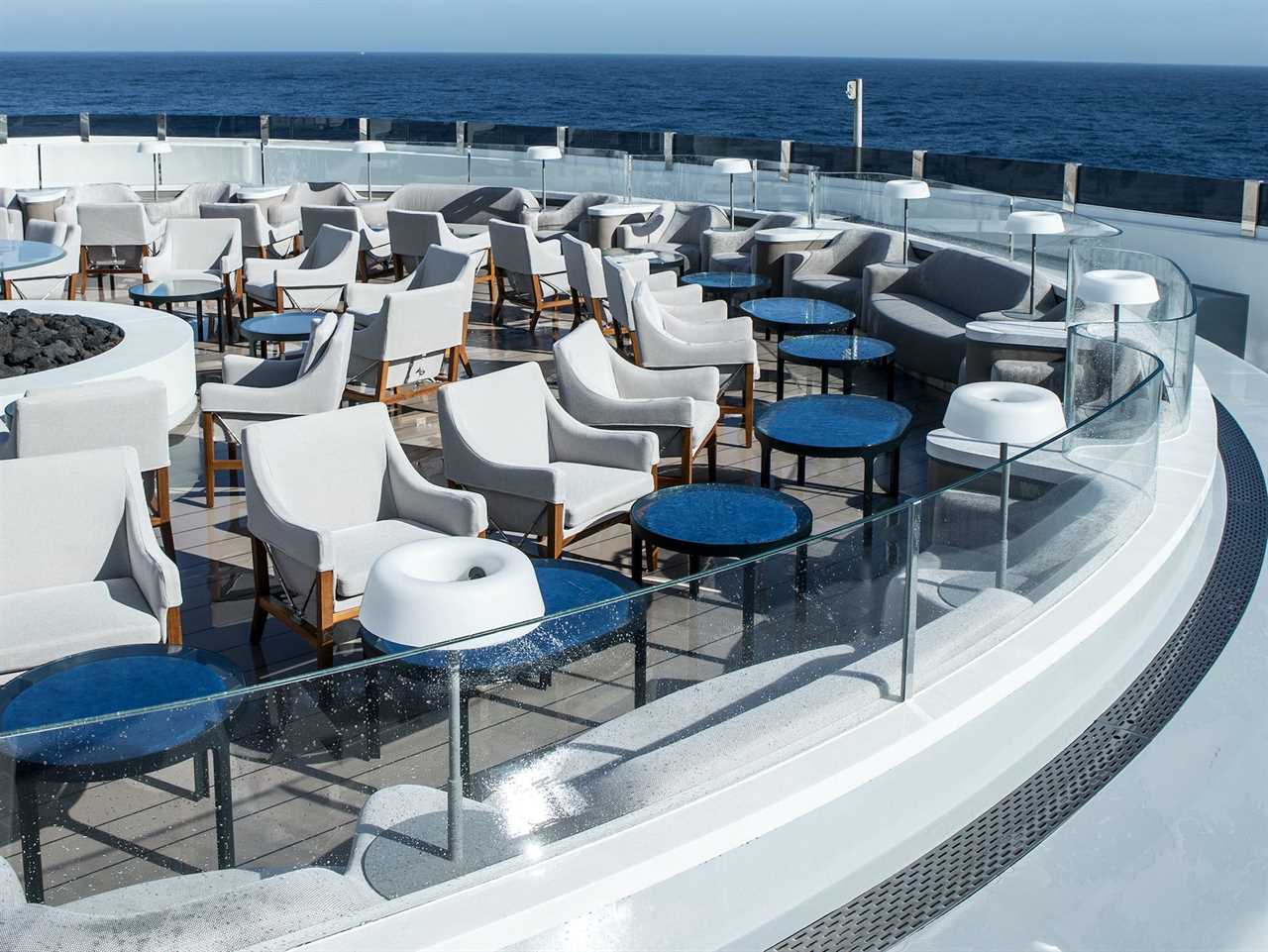 outdoor seating area on Le Commandant Charcot