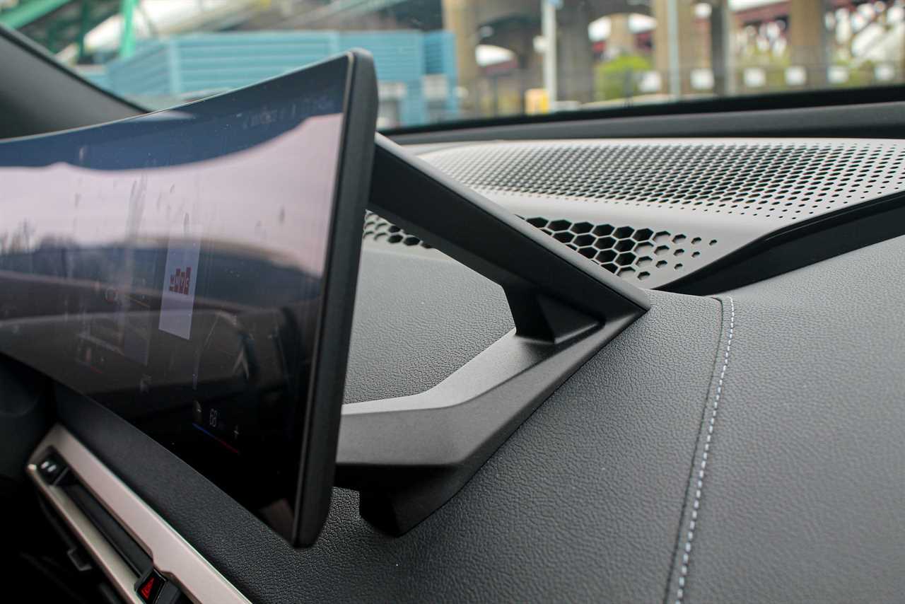 The 2022 BMW iX xDrive50.