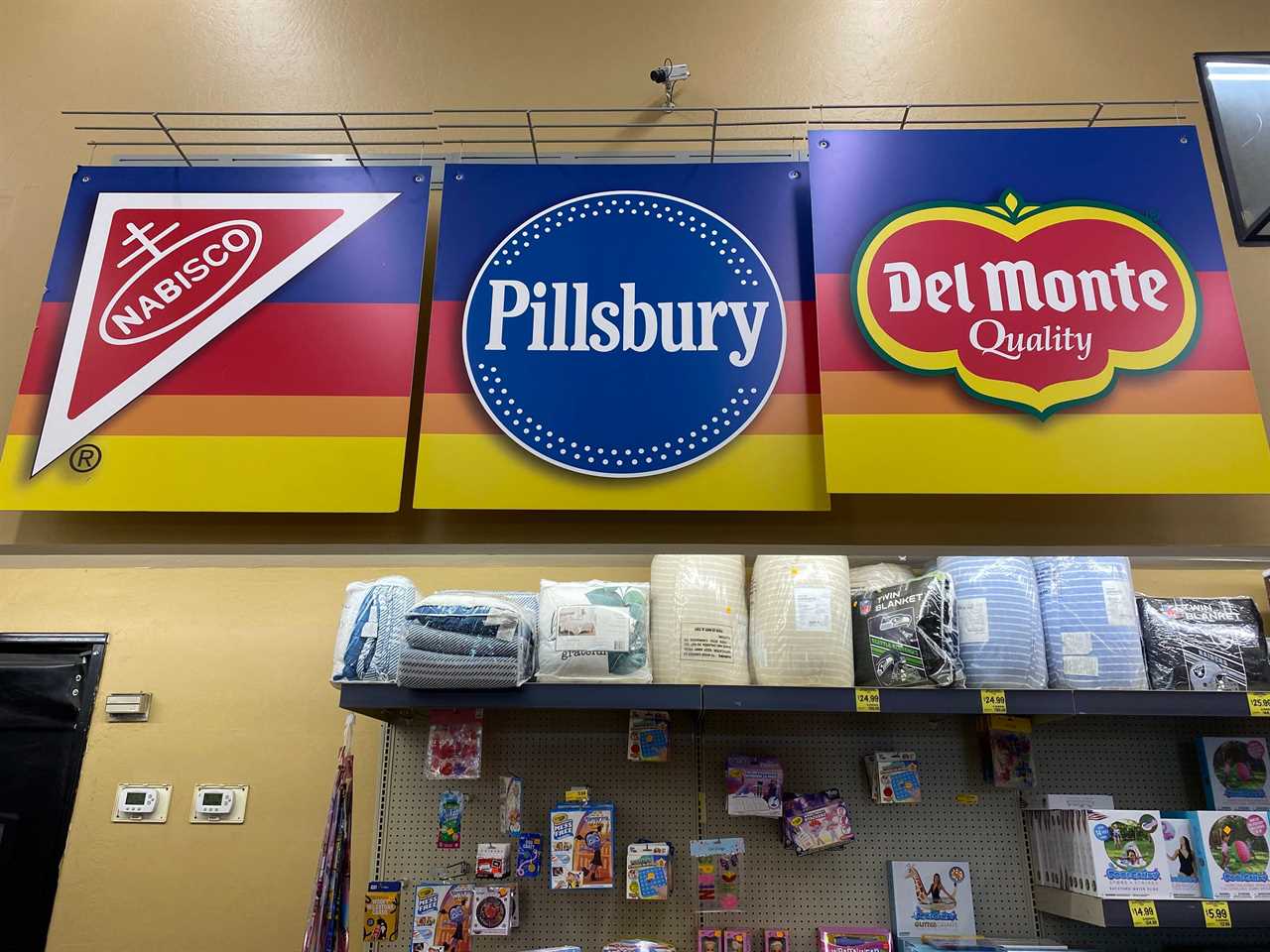 a Grocery Outlet Bargain Market store