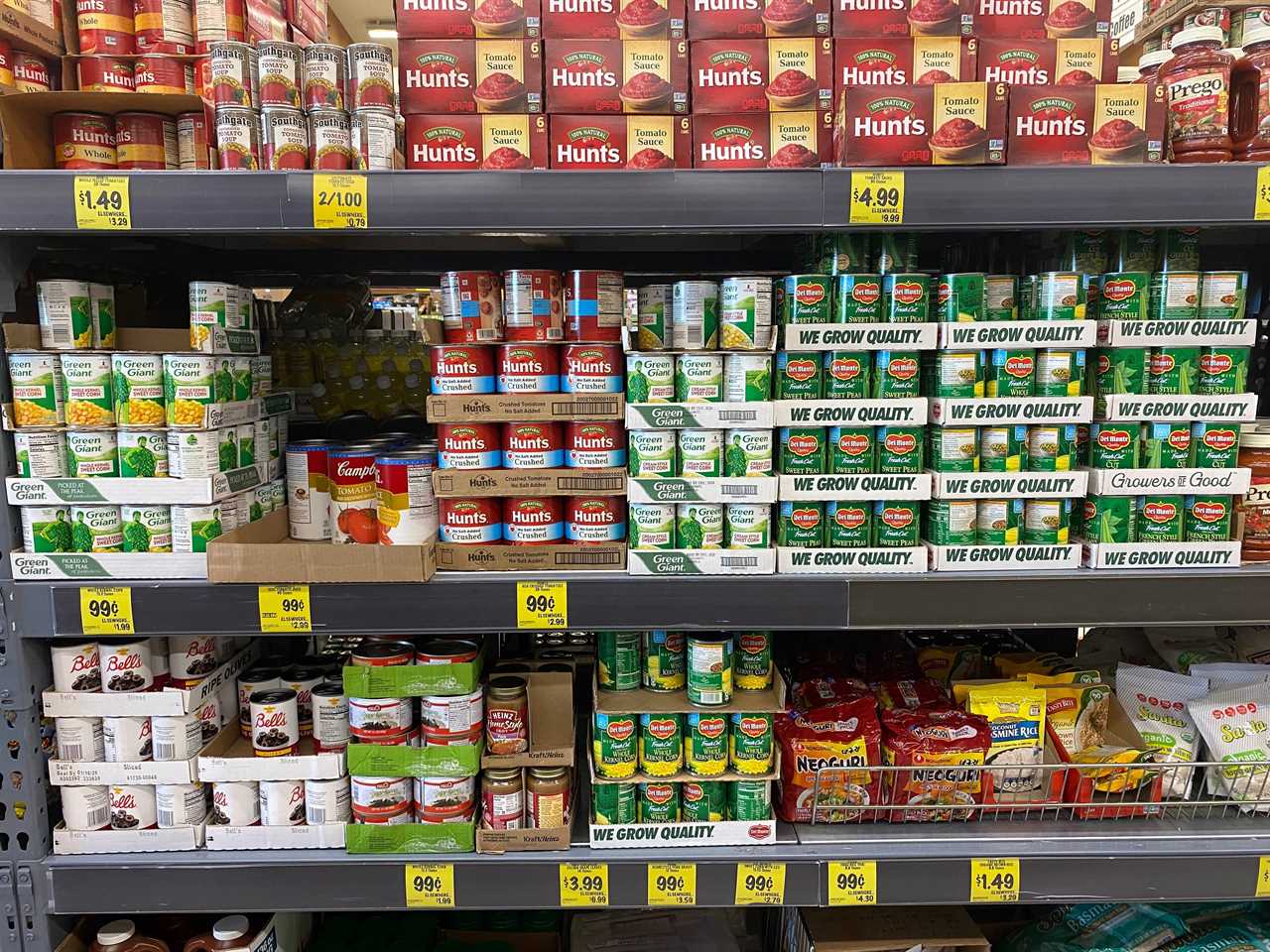 a Grocery Outlet Bargain Market store