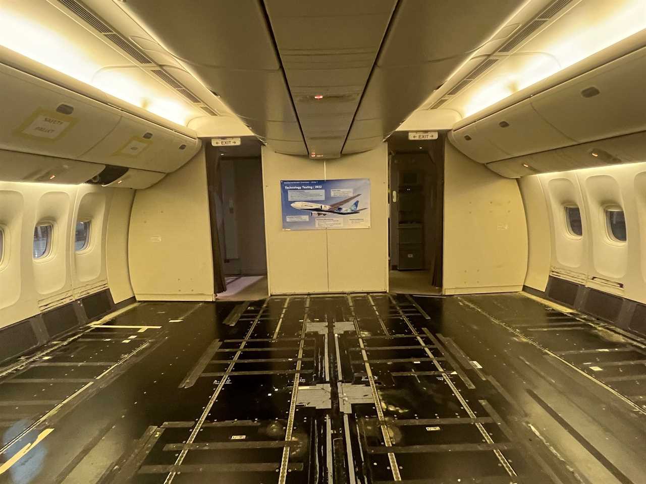 Boeing 2022 777-200ER ecoDemonstrator.