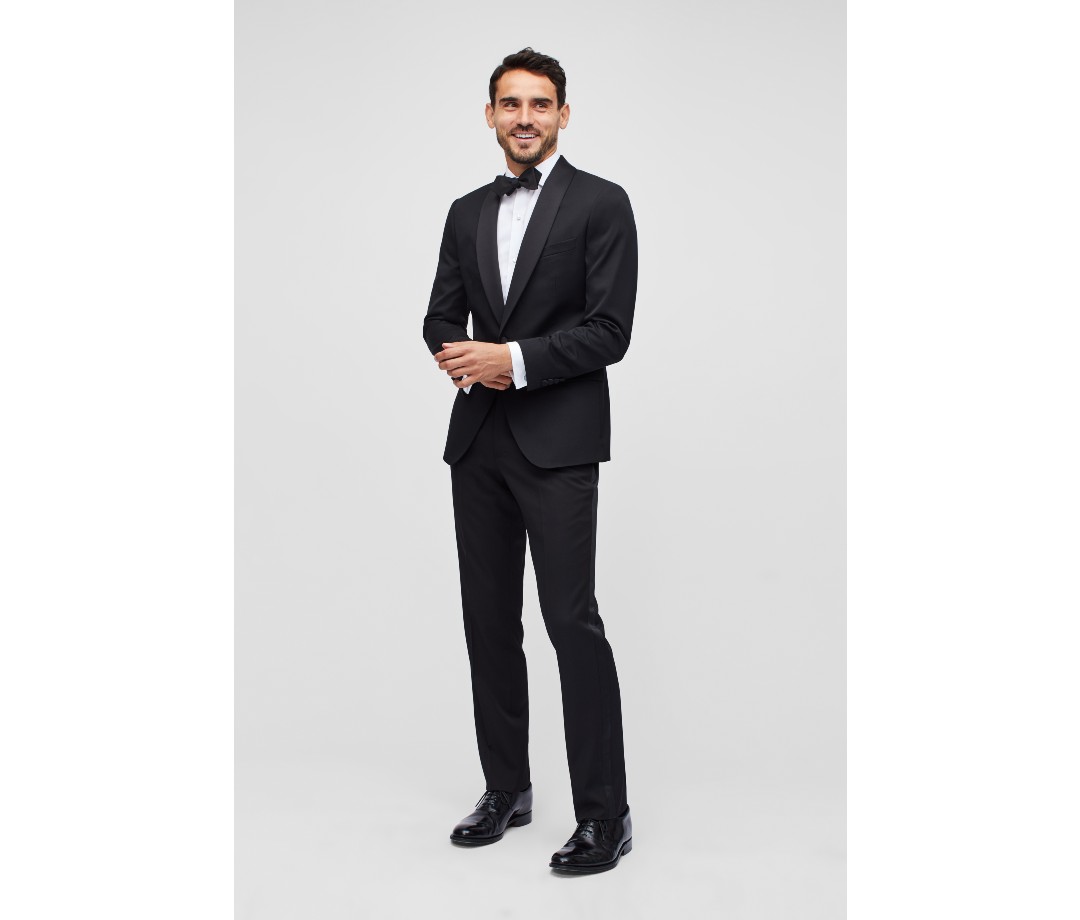 A man wearing a Bonobos tuxedo