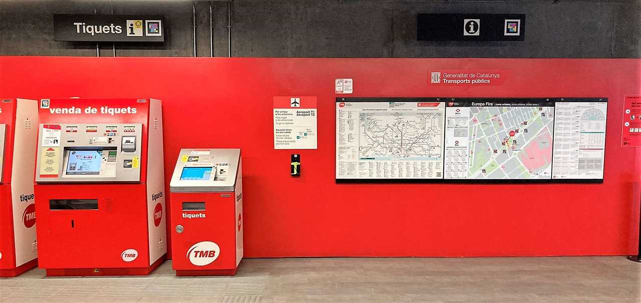 Barcelona Metro Ticket vendor machine