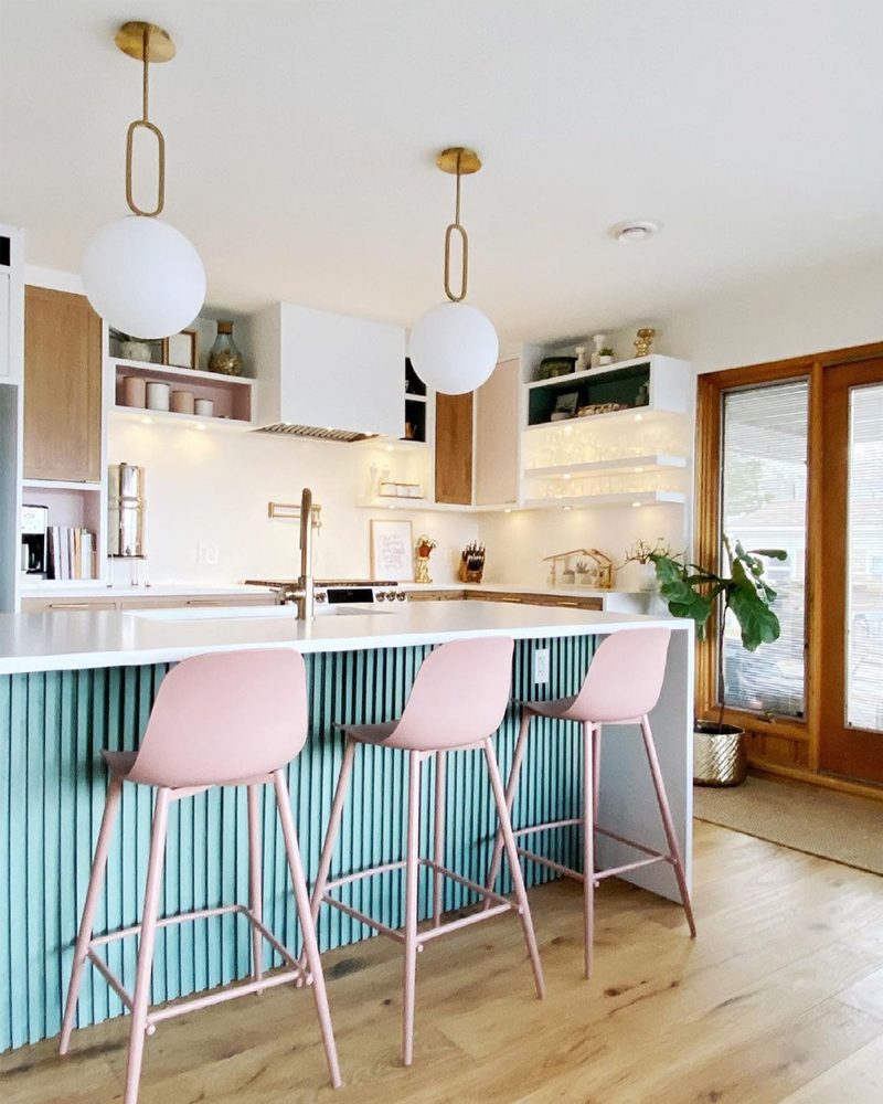 Kitchen Island Courtesy @diymom.ca Via Instagram