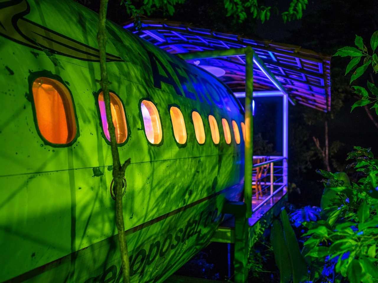 airplane hotel house costa rica fuselage 727 22