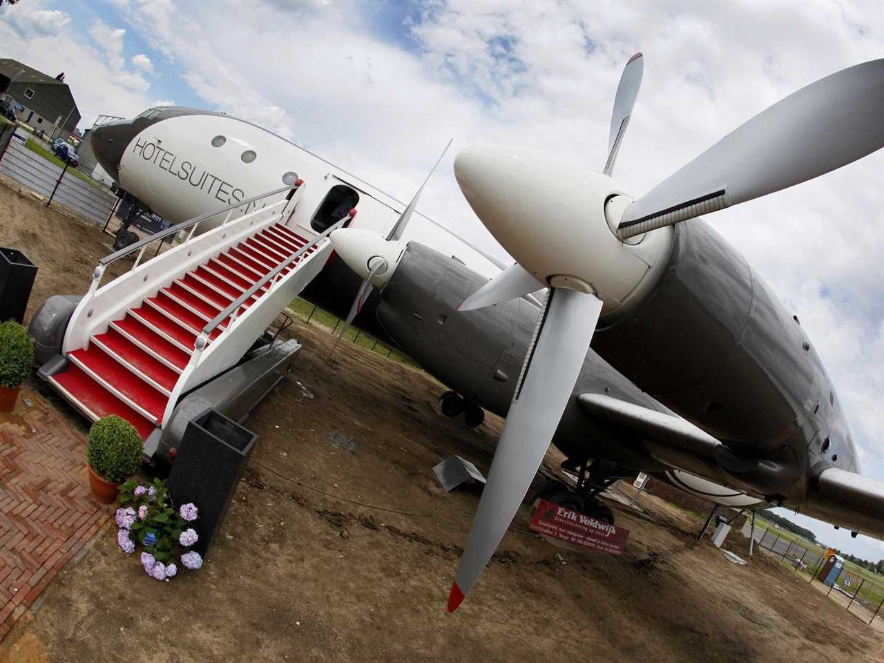 Vliegtuigsuite in Teuge, The Netherlands.