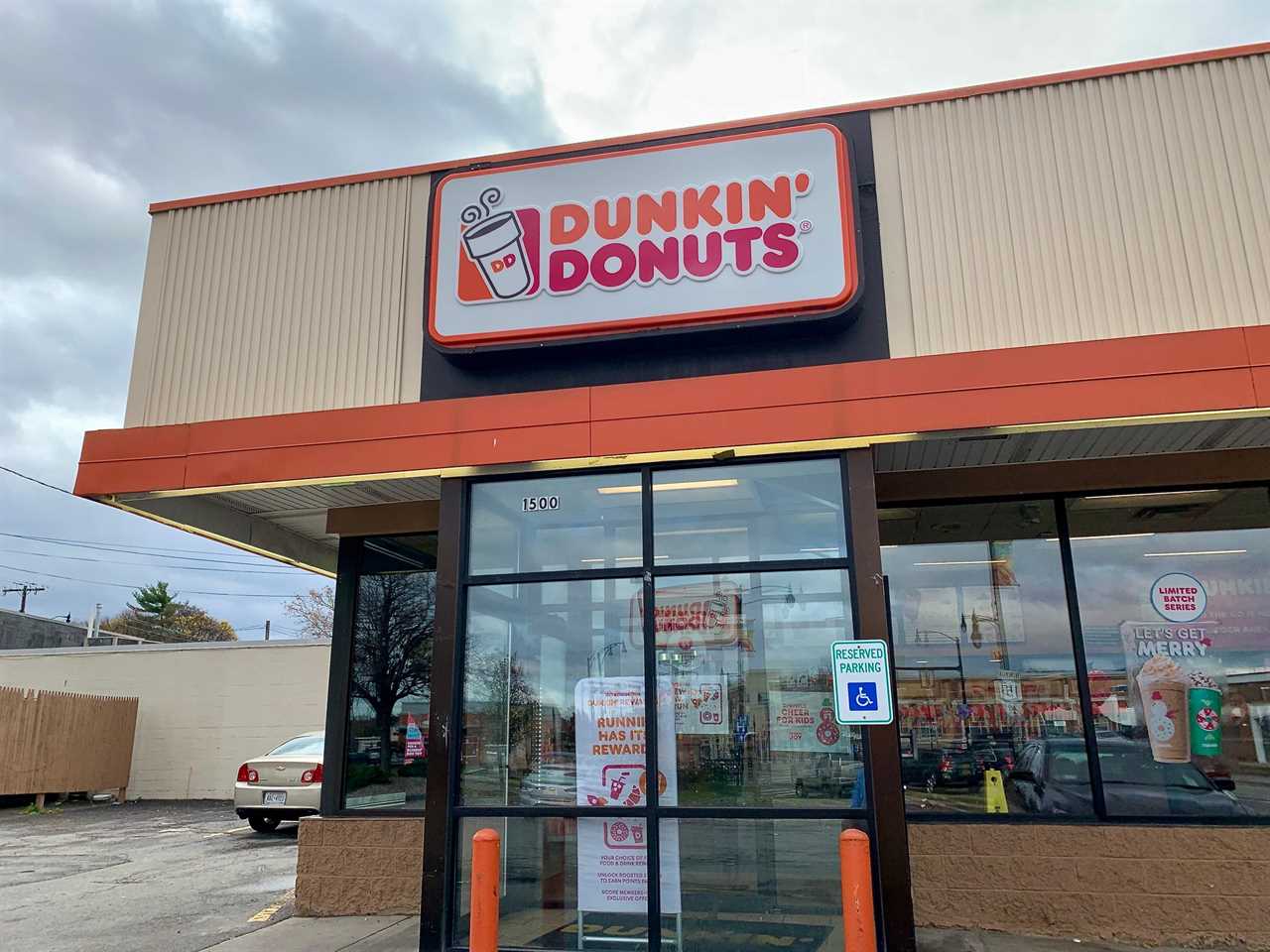 Dunkin' visit comparison