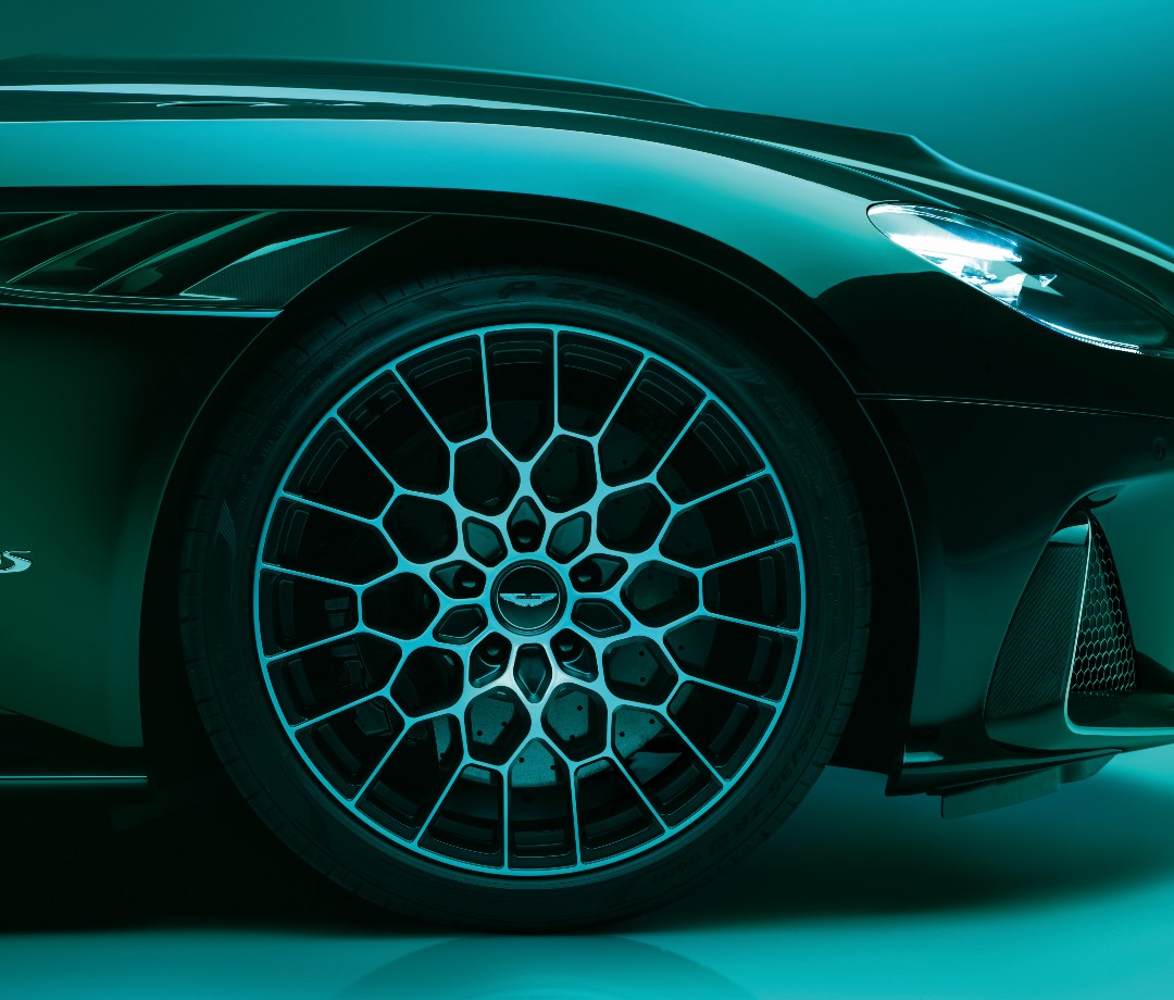 Exterior detail of the The Aston Martin DBS 770 Ultimate wheel