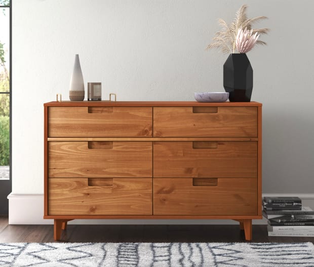 Wayfair Is Having a 72-Hour Clearout Sale, and Bedding, Rugs, and Decor Are Up to 60% Off