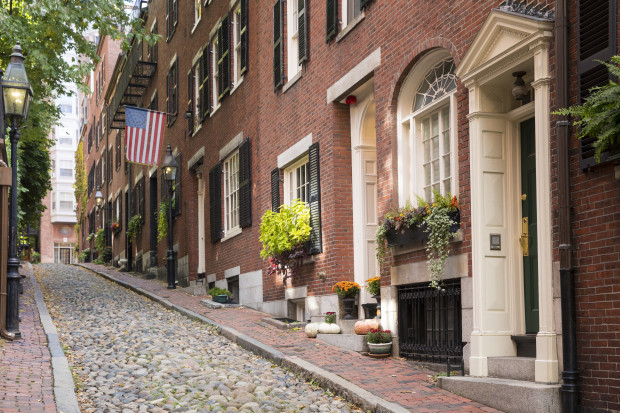 Boston Travel Guide: History, Sailing, No-BS Seaside Eats