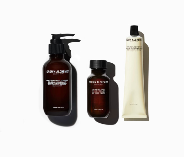 26 Best Skincare Gift Sets for Men