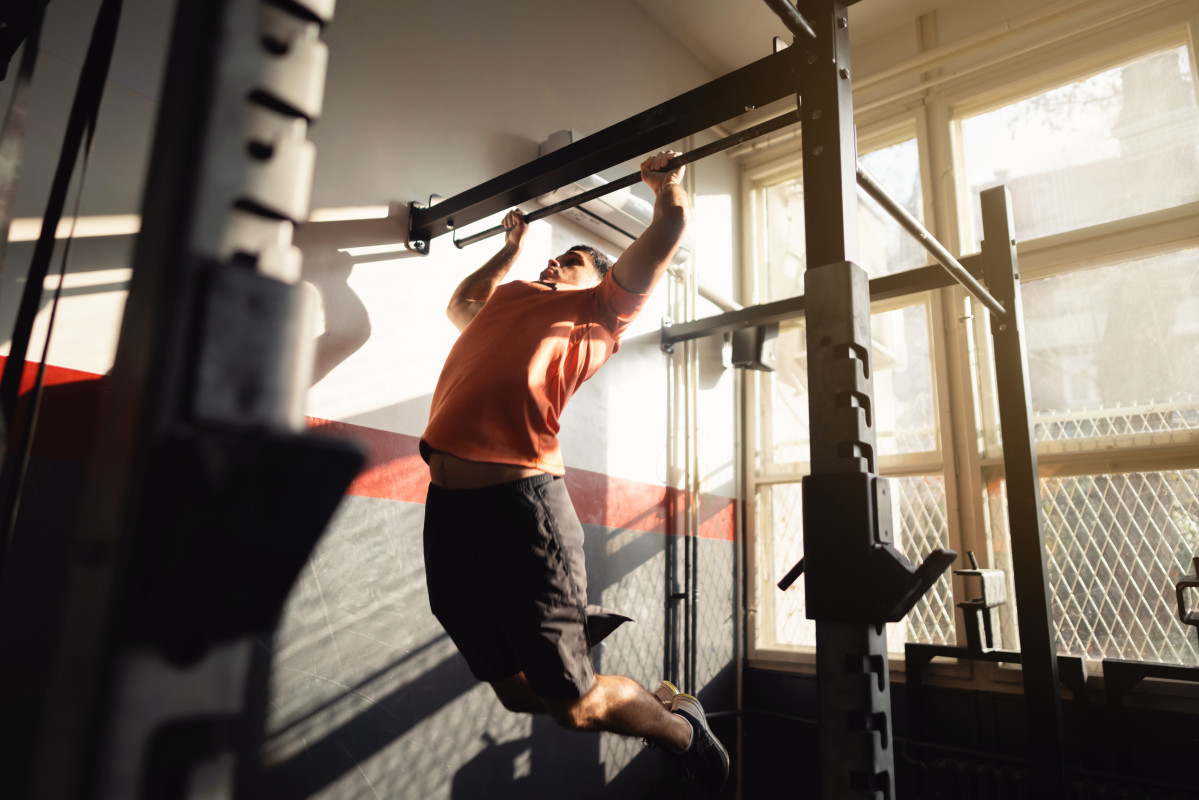 How to Master Proper Pullup Form—Plus 15 Pullup Variations