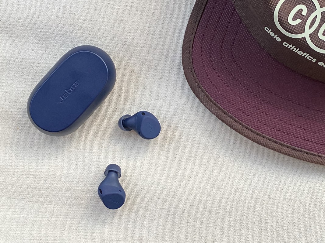 Best Running Headphones and Wireless Earbuds, Reviewed