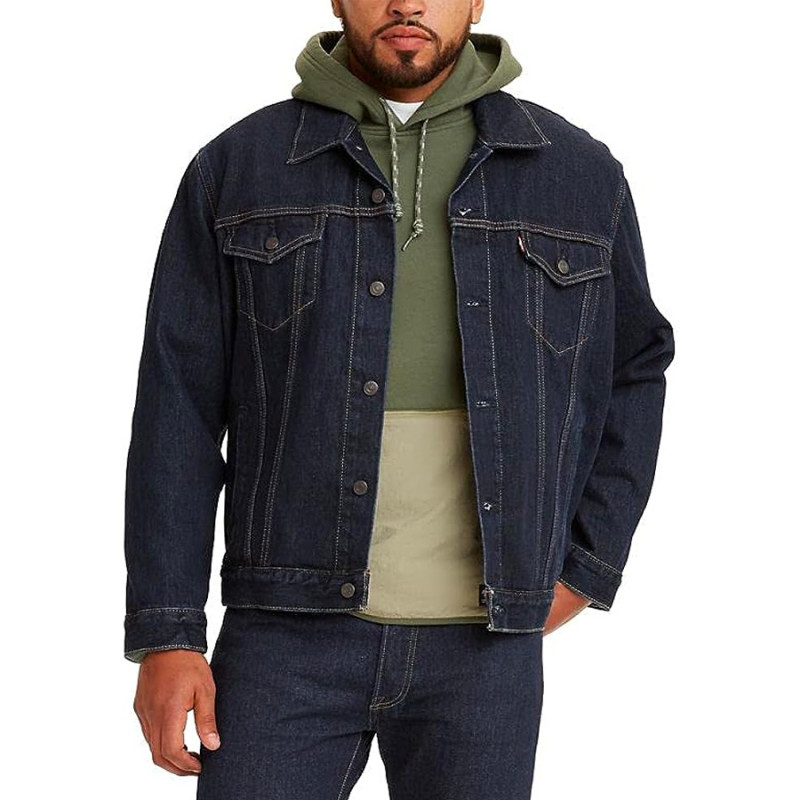 Levi’s’ Legendary Denim Trucker Jacket With Over 12,000 Perfect Ratings Is On Sale for Just $60 Right Now