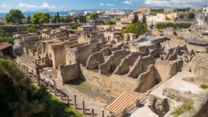 Historical Journeys – 15 Ancient Sites and Landmarks in Europe and the U.S.