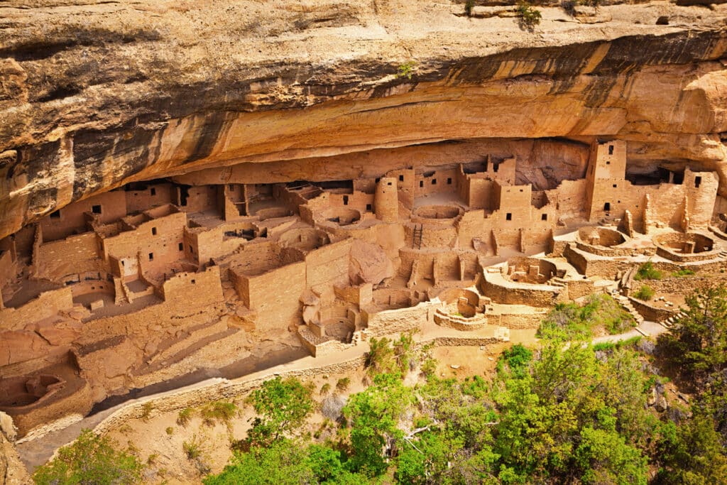 Historical Journeys – 15 Ancient Sites and Landmarks in Europe and the U.S.