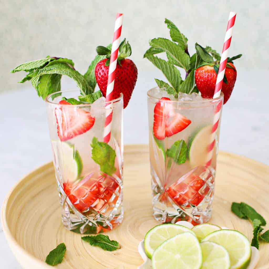 40 Valentine’s Day Cocktails