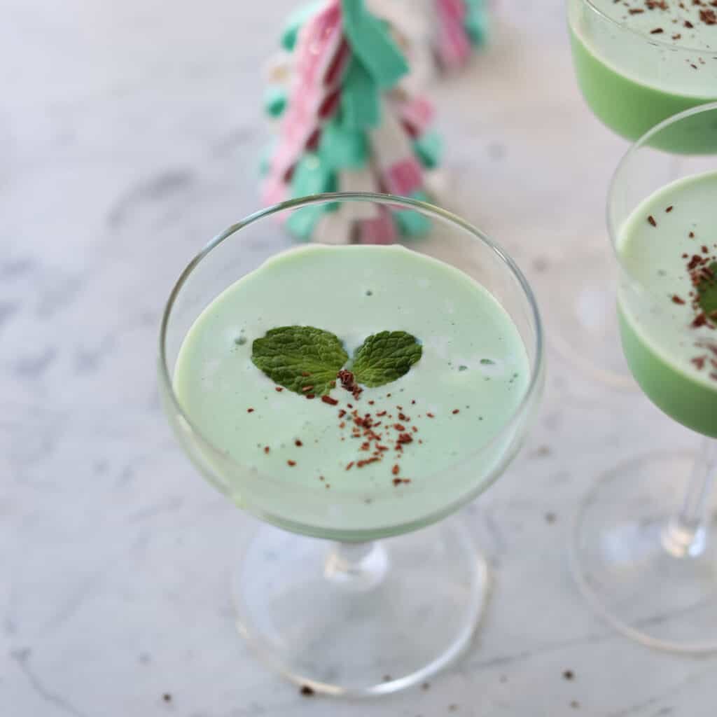 40 Valentine’s Day Cocktails