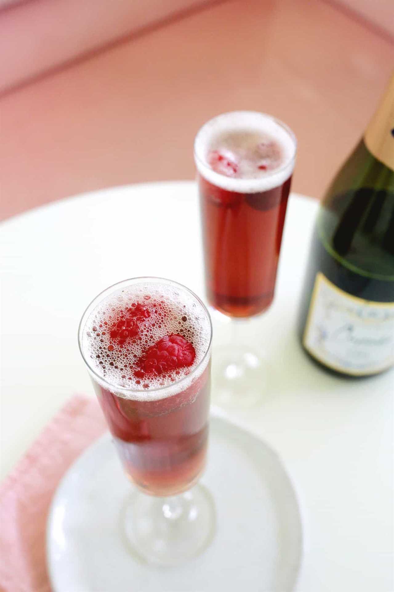 kir royale cocktail