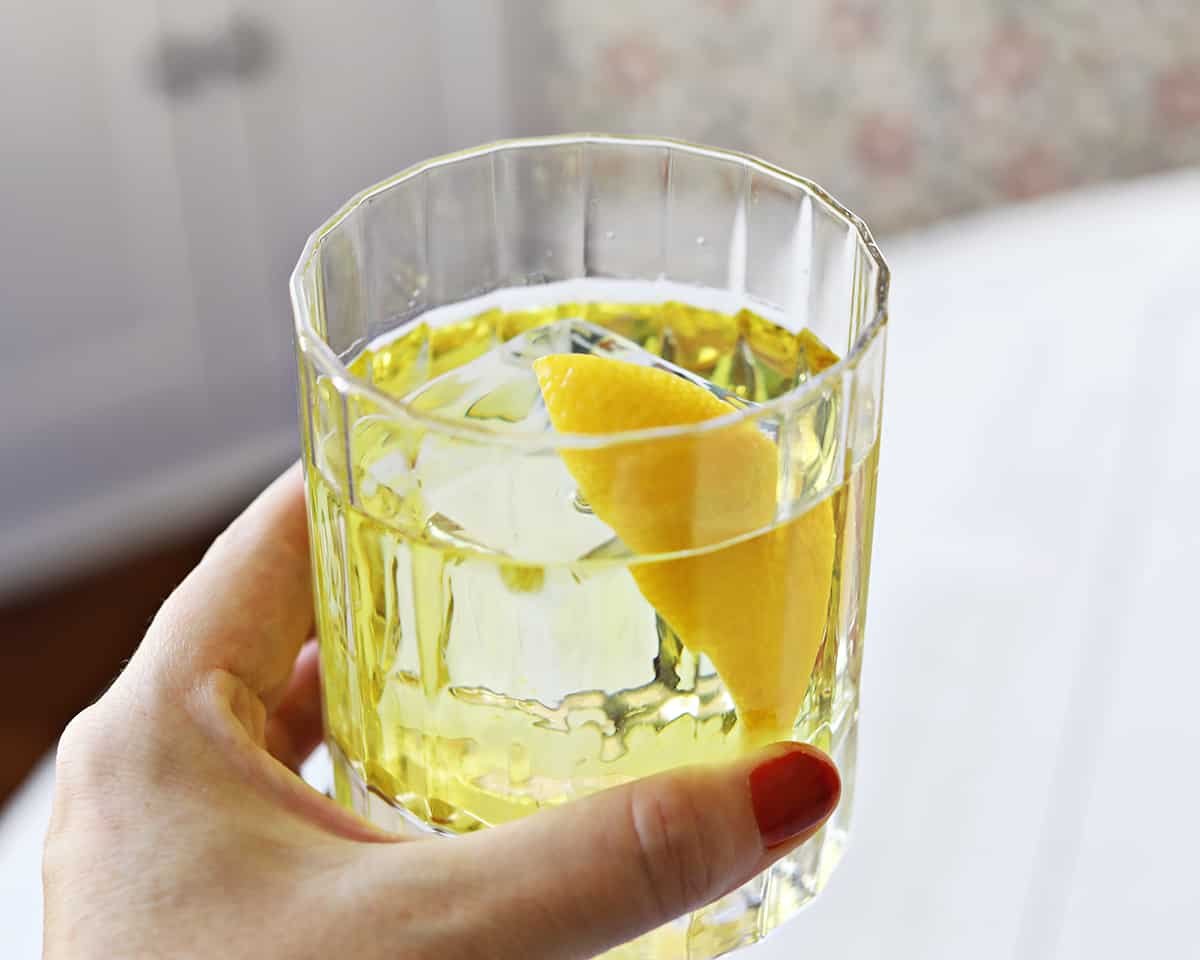 White Negroni