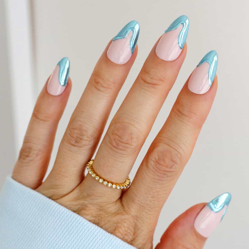 chrome wave nails