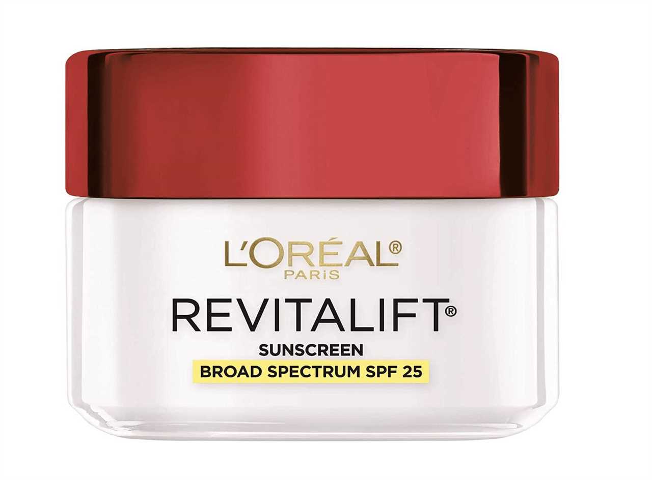 L'Oreal Paris Revitalift Anti-Wrinkle + Firming Face Moisturizer