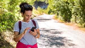 best hiking apps to explore the great outdoors